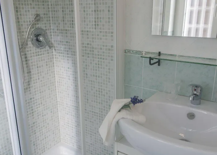 A Casa Di Benny בית הארחה 4*
