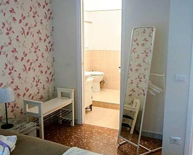 A Casa Di Benny בית הארחה 4*